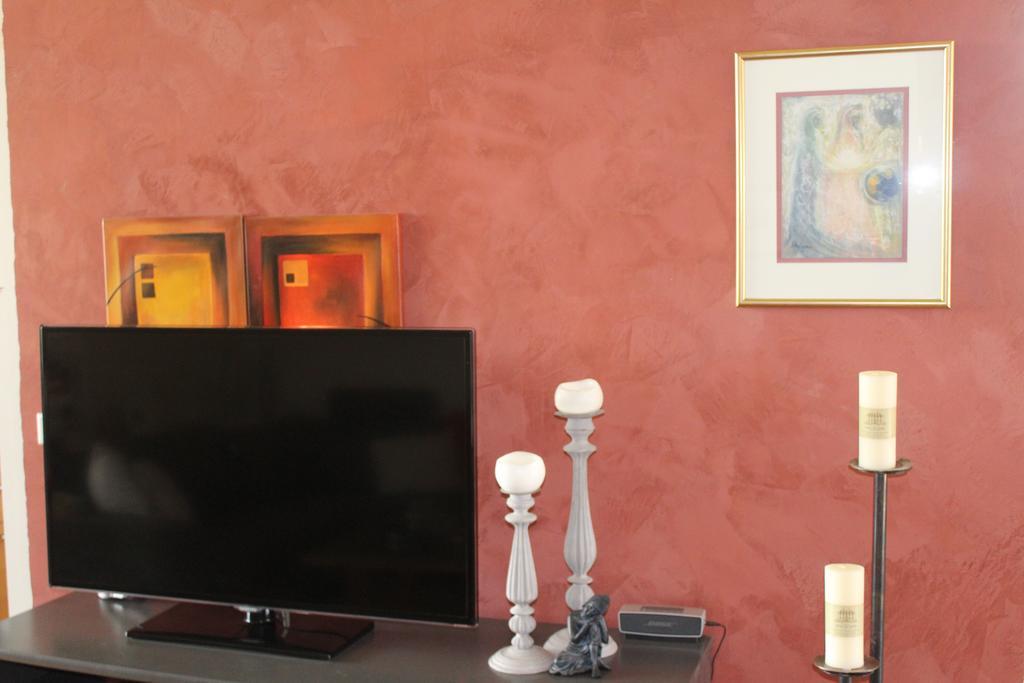 Great View Guesthouse - Jodisartun 4 Eyjafjaroarsveit ภายนอก รูปภาพ