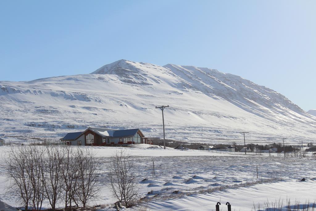 Great View Guesthouse - Jodisartun 4 Eyjafjaroarsveit ภายนอก รูปภาพ