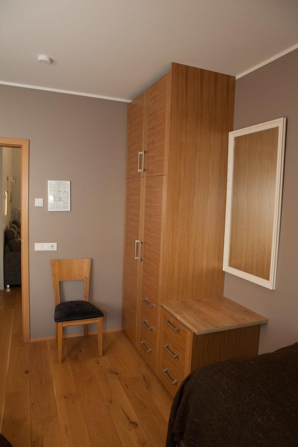 Great View Guesthouse - Jodisartun 4 Eyjafjaroarsveit ภายนอก รูปภาพ